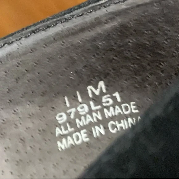 LIFE STRIDE NITE LIFE JEWELS black
suede FLATS avant garde rainbow VTG 80’s SZ11 - Picture 5 of 16